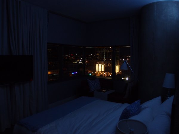 Квартира ночью