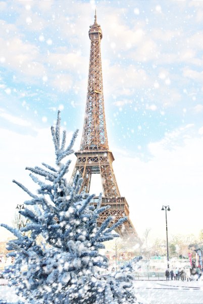 Эйфелева башня в Париже 2022 год