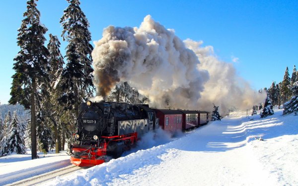 Ретро поезд Сортавала Рускеала зимой