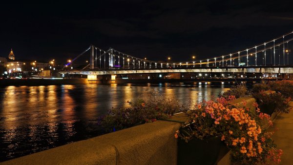 Крымский мост Москва ночью