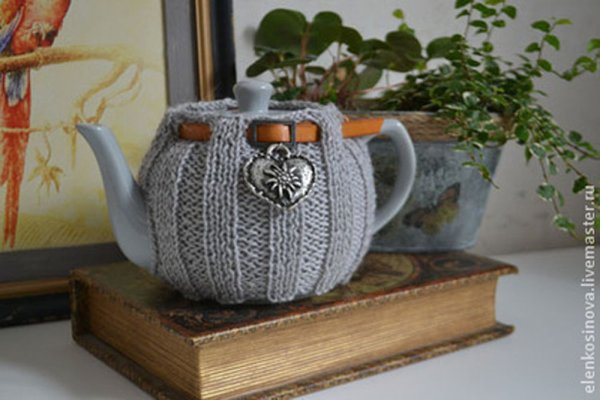 Заварочный чайник в скандинавском стиле
