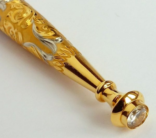 Ручка подарочная женская