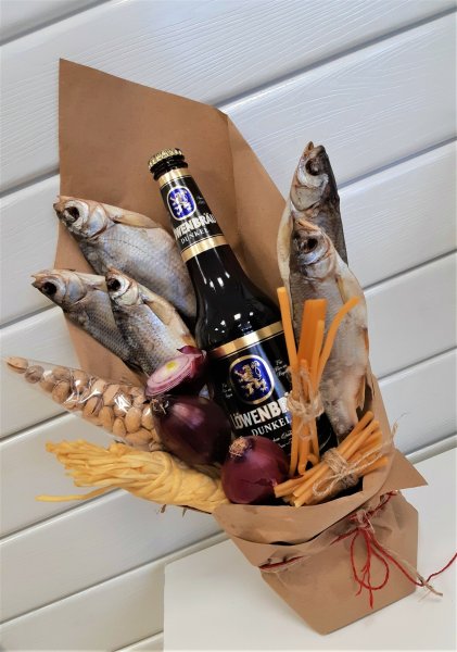 Букет из пива и рыбы