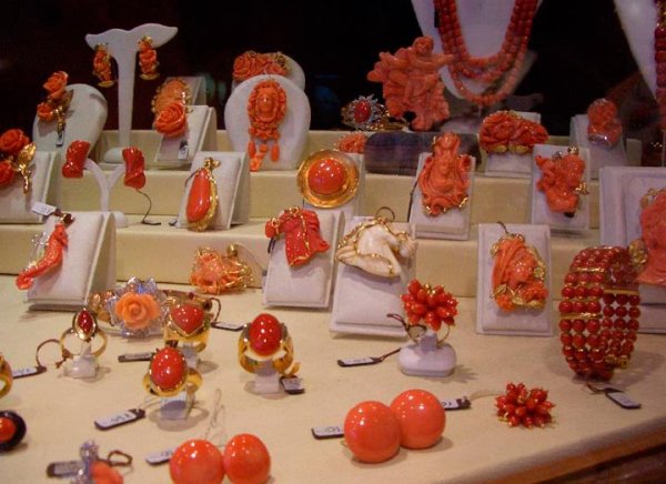 Сувениры для коралловой свадьбы