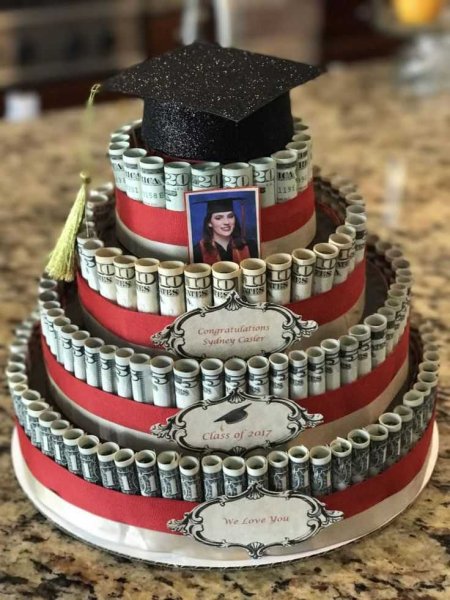 Необычный торт на выпускной