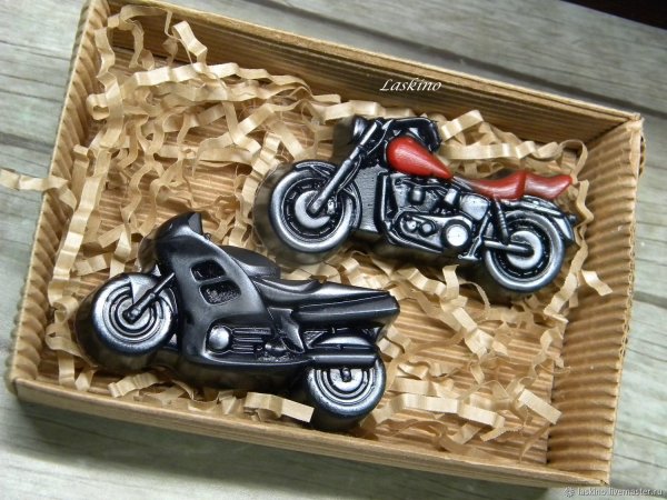 Подарок в виде мотоцикла