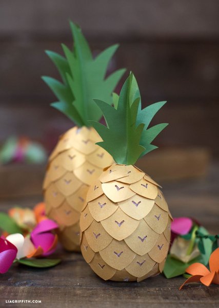 Объемный ананас