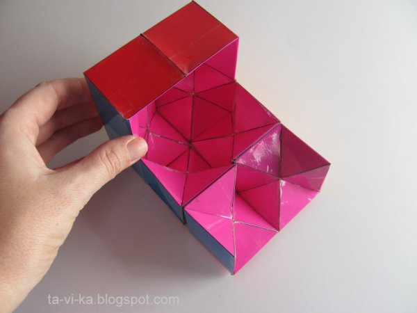 Кубик трансформер из бумаги