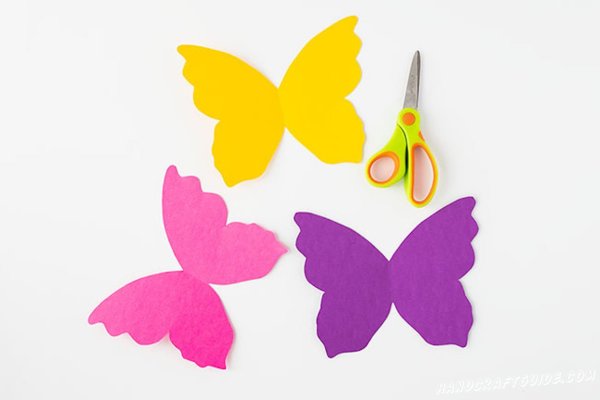 Поделка бабочка из цветной бумаги