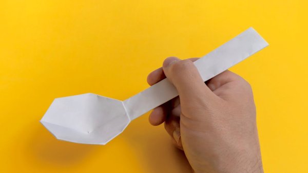 Оригами ложечка из бумаги