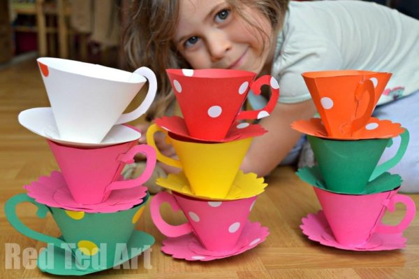 Бумажные чашки для детей