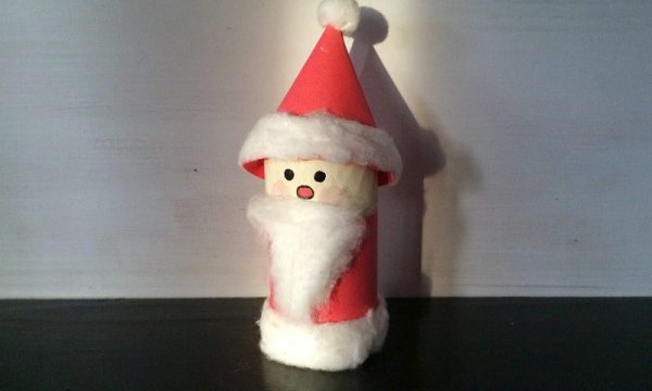Дед Мороз из туалетной бумаги