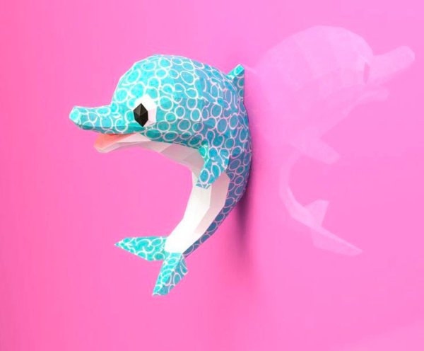 Дельфин из паперкрафт