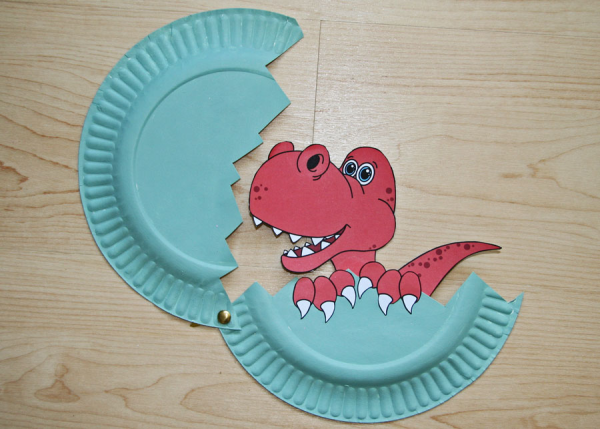 Динозавр из бумажной тарелки