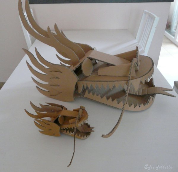 Голова китайского дракона из картона