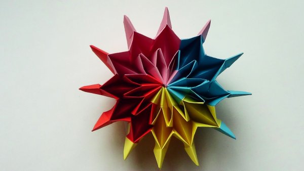 Оригами салют