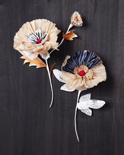 Цветы из крафтовой бумаги для декора