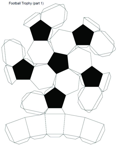Объемный футбольный мяч