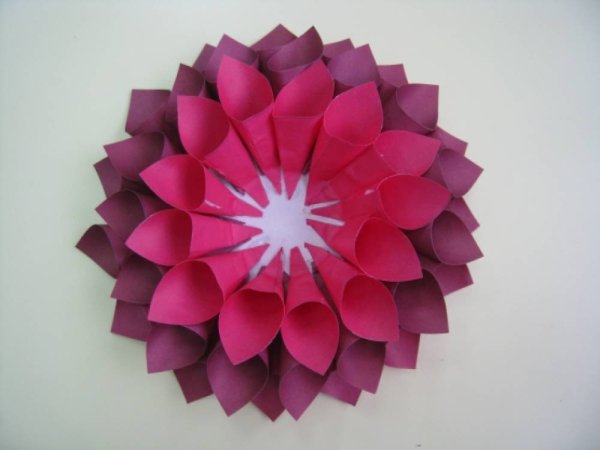 Цветок георгин из бумаги