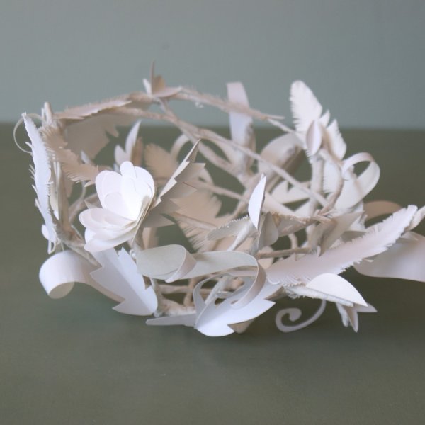 Гнездо из бумаги