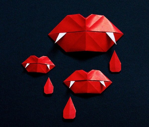 Оригами губы