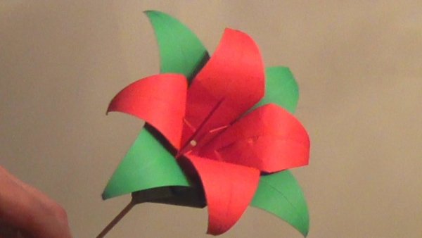 Оригами Аленький цветочек из бумаги