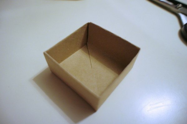 Коробочка из бумаги без клея