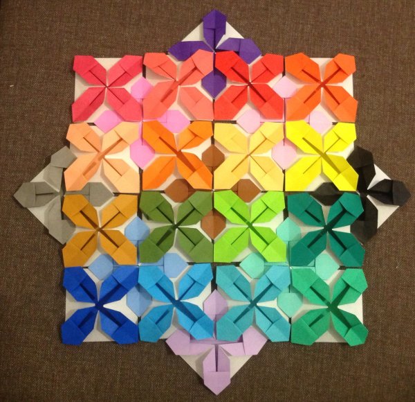 Оригами из бумажных квадратиков