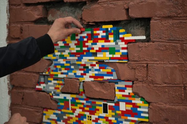 Jan Vormann LEGO Brick