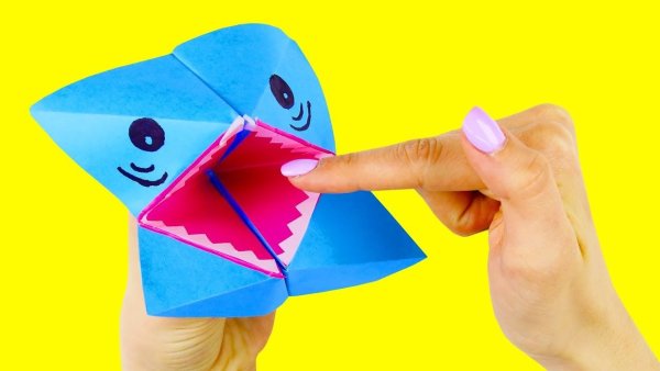 Оригами игрушка на руку