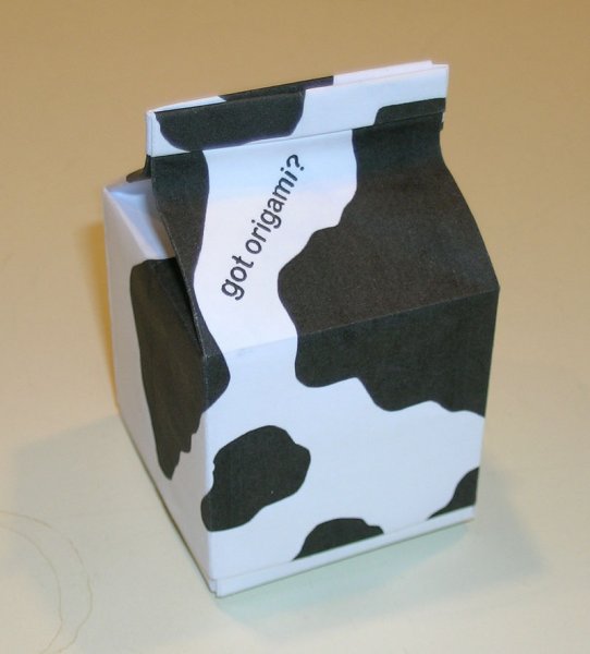Оригами молоко коробочка