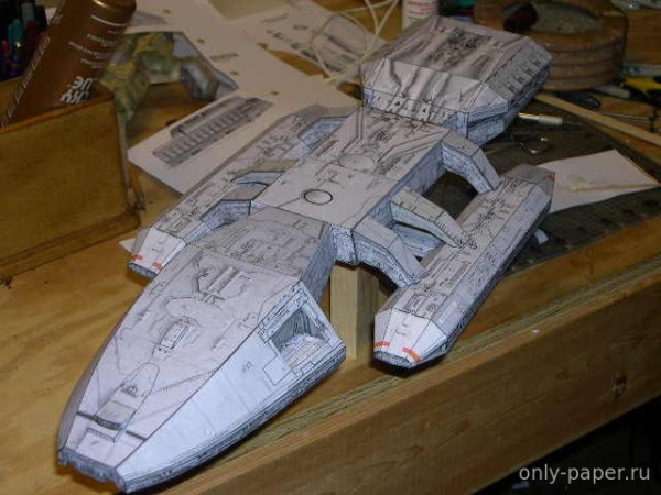 Battlestar Galactica paper model