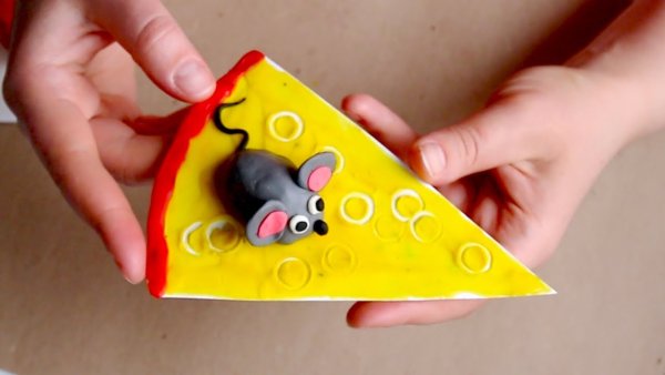 Мышь из пластилина для детей