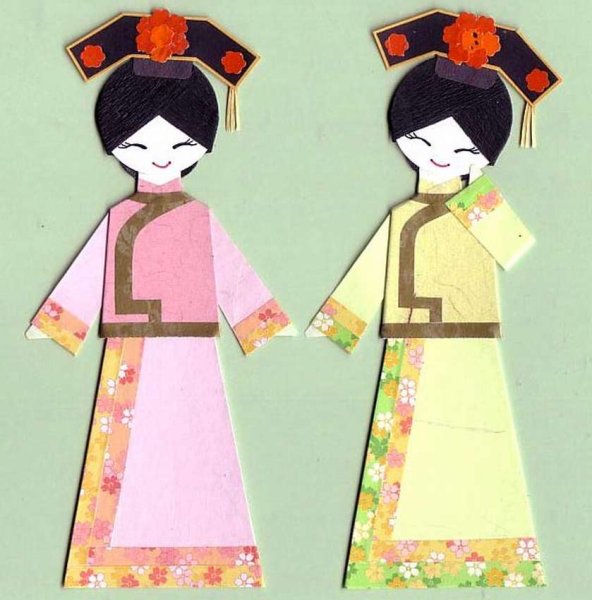 Кукла из бумаги китайской национальной одежды