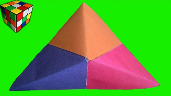 Оригами пирамида из бумаги