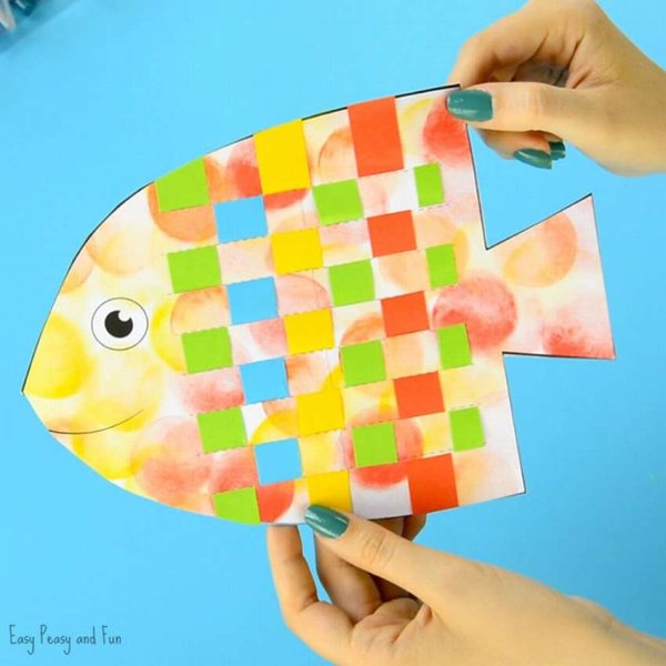 Поделка рыбка из цветной бумаги