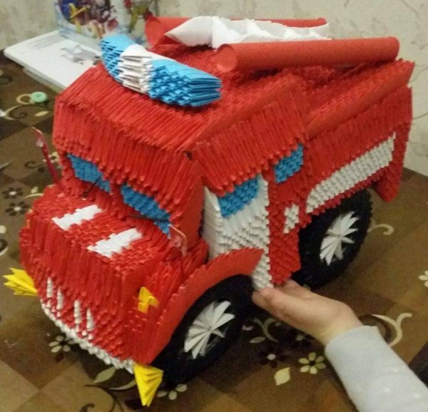 Модульное оригами пожарная машина