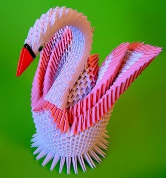 Лебедь оригами Триколор