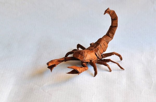 Оригами Скорпион