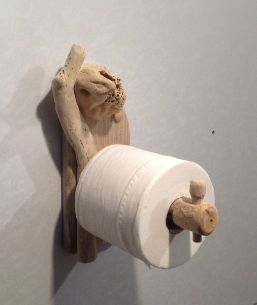 Держалка для туалетной бумаги из дерева
