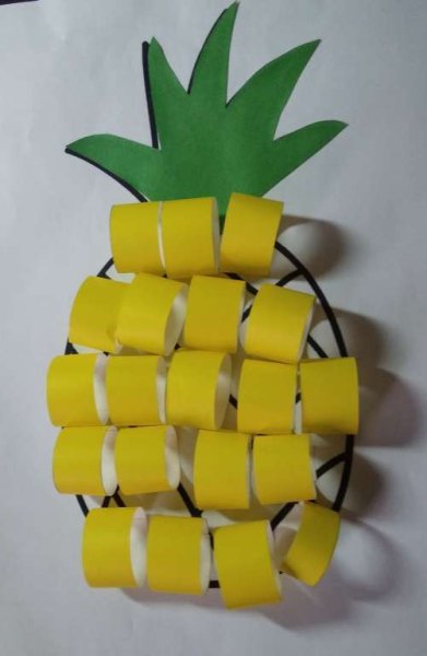 Аппликация ананас из колечек