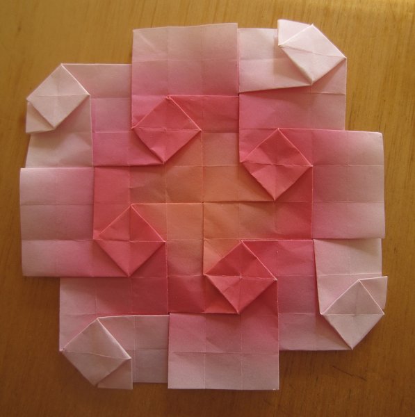 Оригами из квадратиков