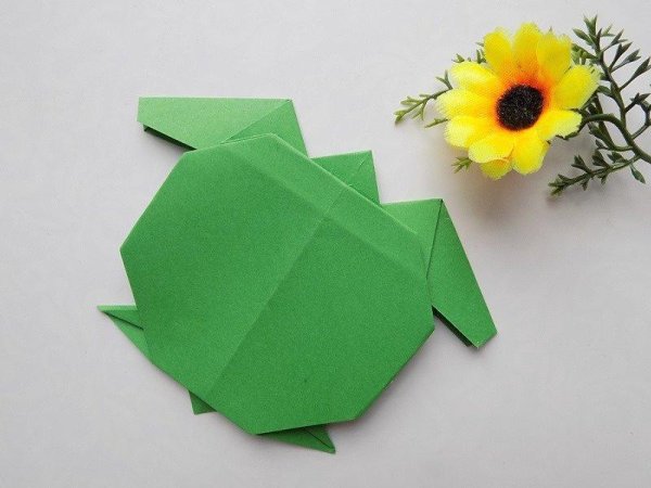 Оригами из квадратных листочков