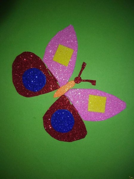 Аппликация бабочка из цветной бумаги