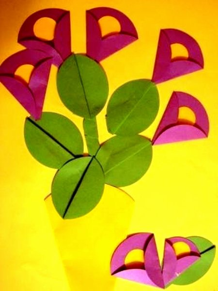 Поделки из цветной бумаги цветок из кружков