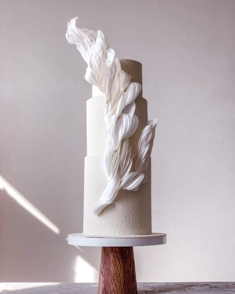 Декор из вафельной бумаги для торта