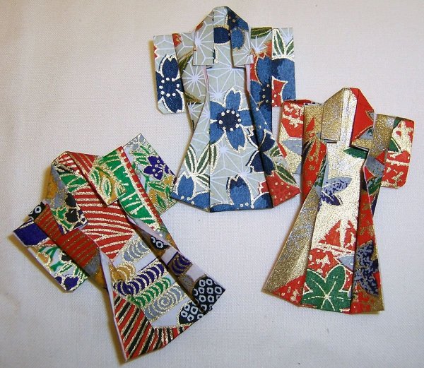 Оригами японское кимоно