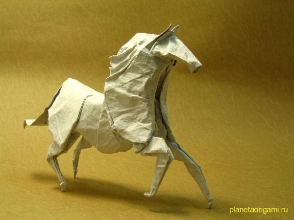 Конь из бумаги объемный