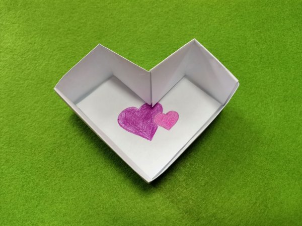 Коробочка сердечко из бумаги