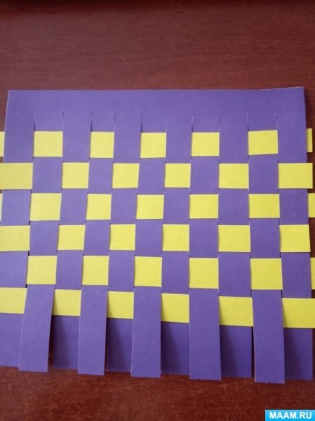 Конструирование из бумаги коврик